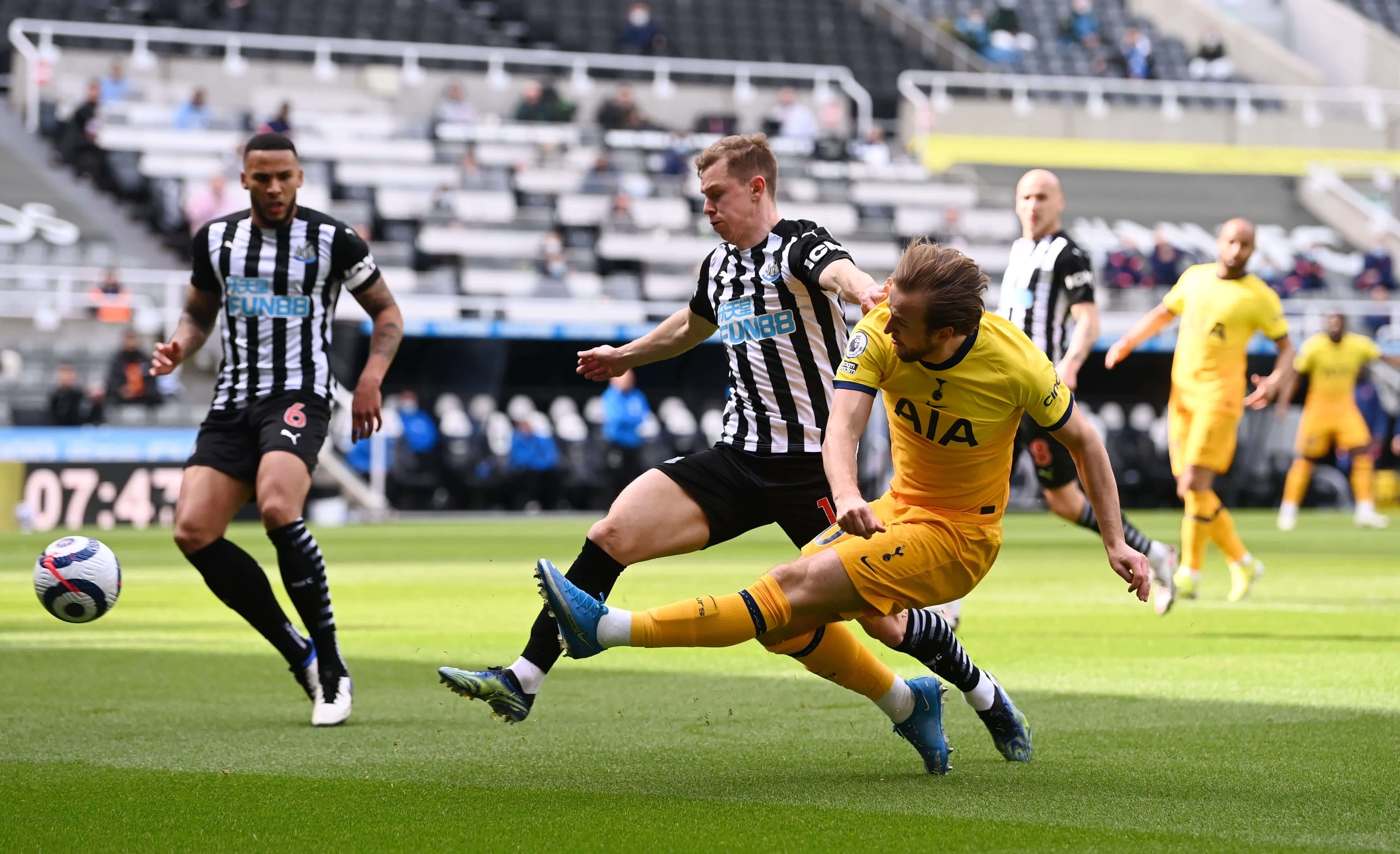 南安普顿正 南安普顿正